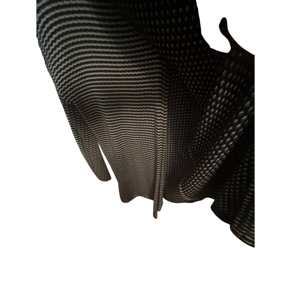 Cabi Fergie Pullover Sweater Black White Striped Long Sleeve Turtleneck XS - Picture 5 of 5